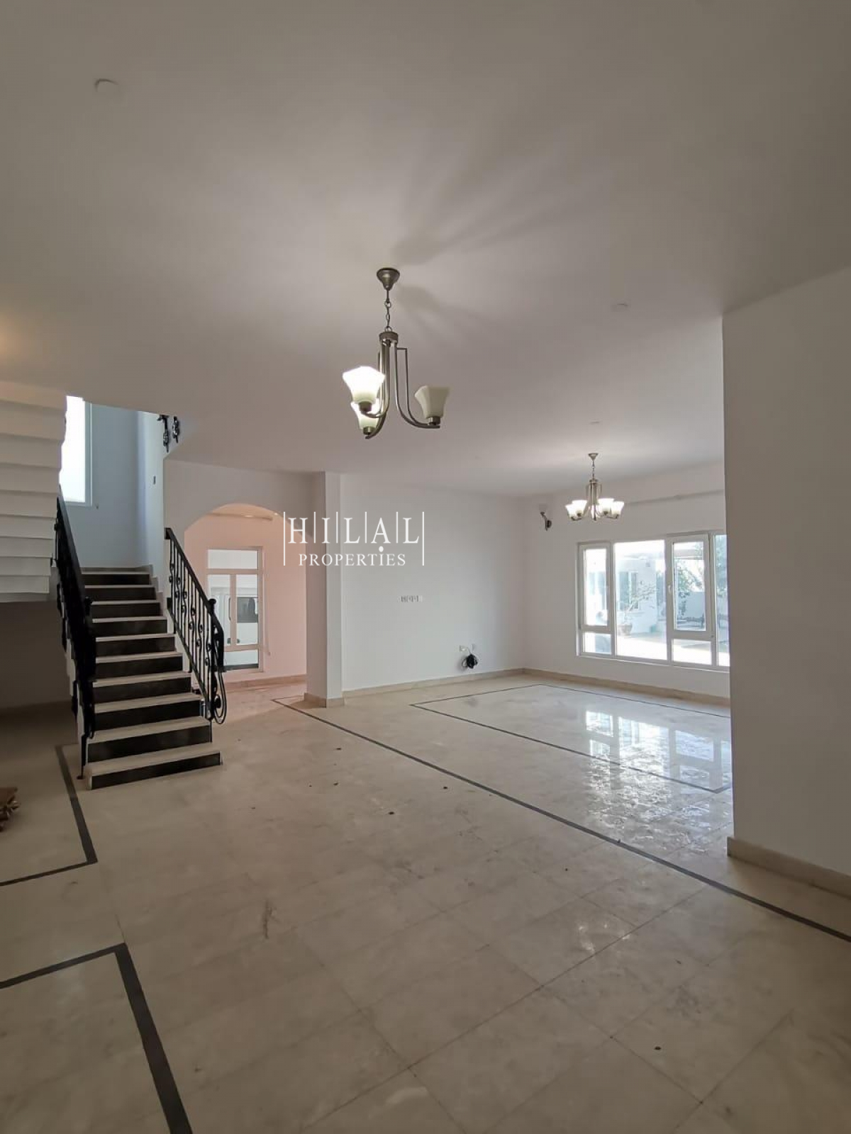 5 BEDROOM TOWNHOUSE IN (AL HAIL) – Hilal Properties