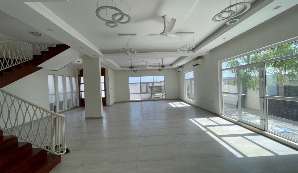 WhatsApp Image 2025-05-14 at 13.09.01_711564e3