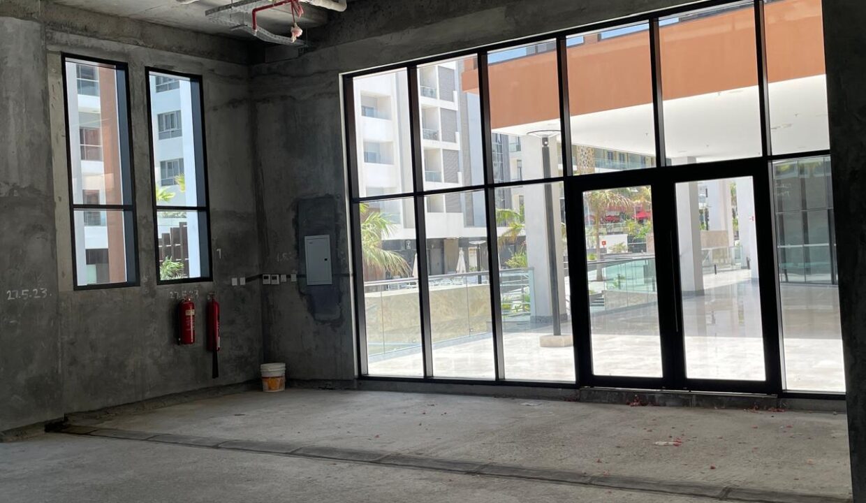 WhatsApp Image 2025-06-24 at 12.25.02_50025888