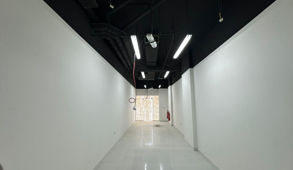 WhatsApp Image 2025-07-16 at 14.01.01_8058f7b5