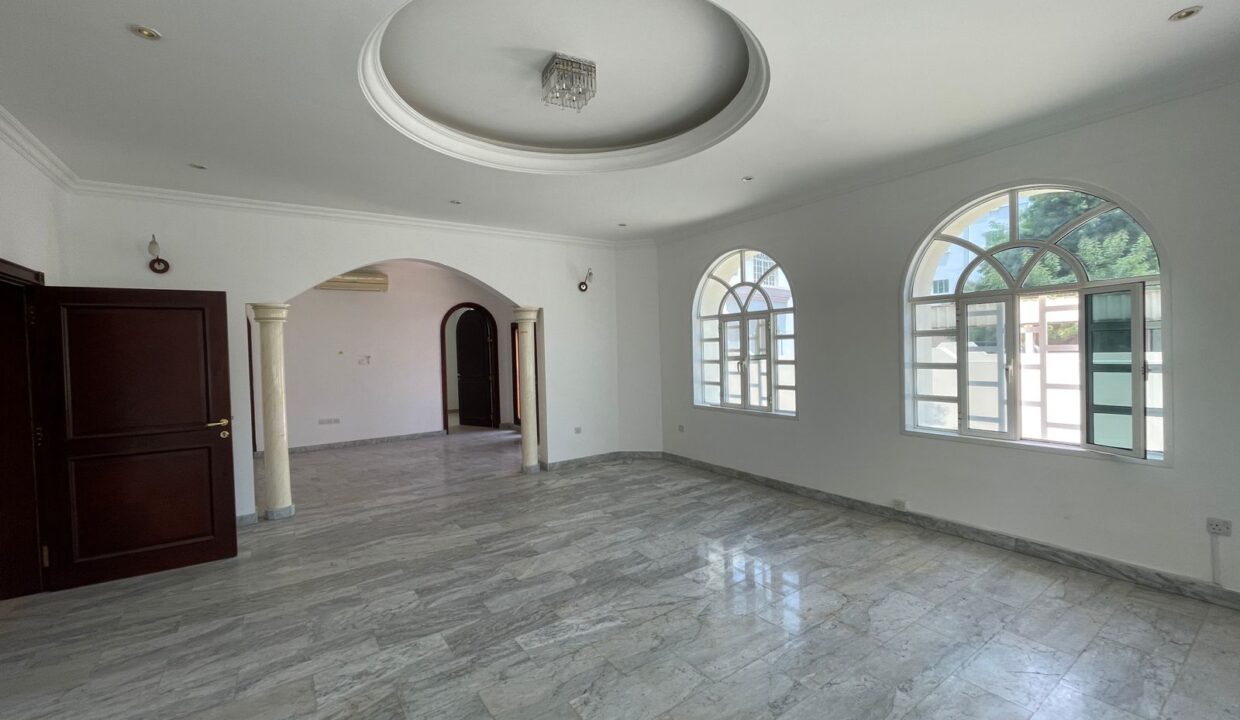 WhatsApp Image 2025-08-05 at 08.42.43_33f8002a