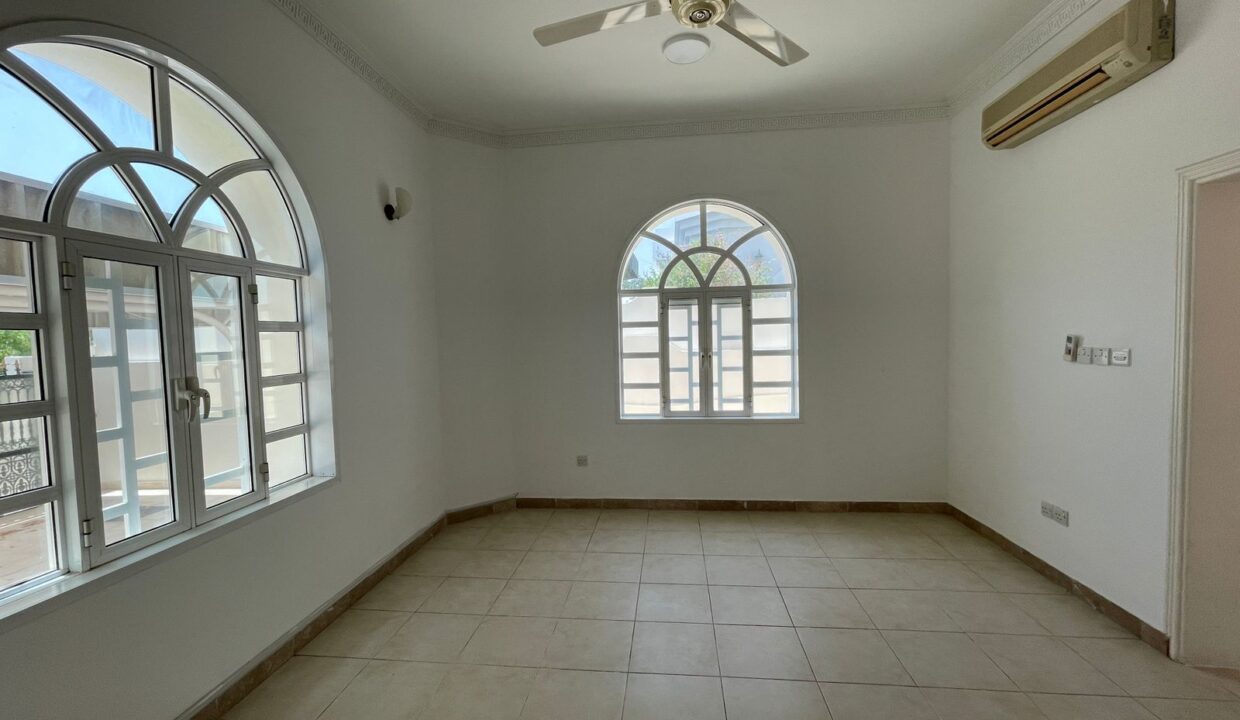 WhatsApp Image 2025-08-05 at 08.42.44_0b13cb37