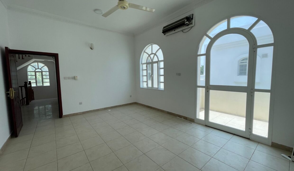 WhatsApp Image 2025-08-05 at 08.42.46_57b6bac2