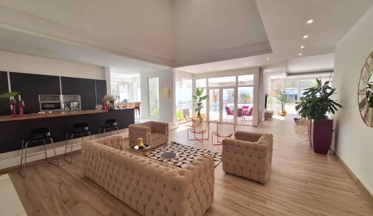 WhatsApp Image 2025-08-14 at 10.20.55_8d88d633