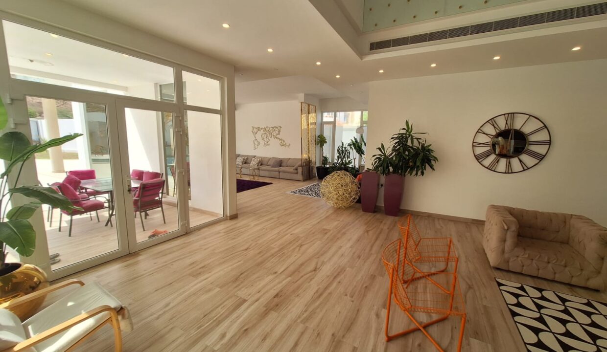 WhatsApp Image 2025-08-14 at 10.21.14_90d3b461