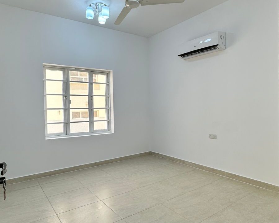 WhatsApp Image 2025-08-28 at 16.44.04_4ece2349