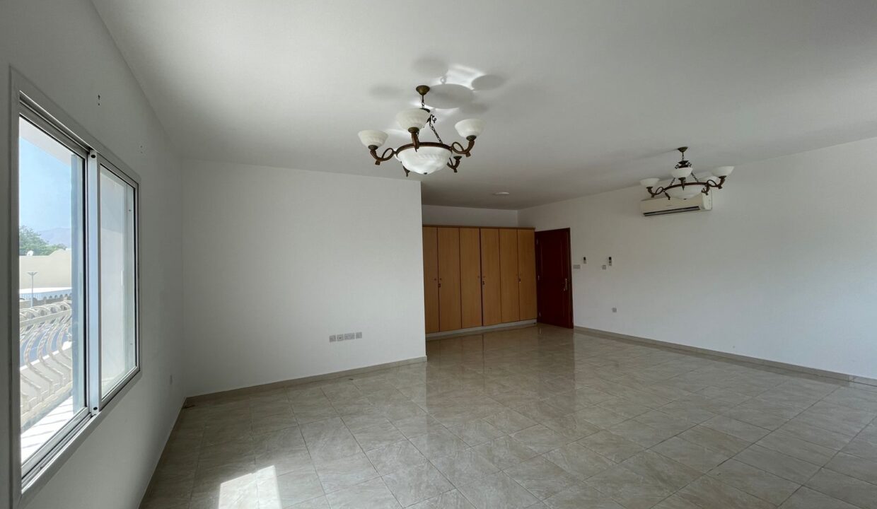 WhatsApp Image 2025-09-10 at 09.26.58_f5e9f83e