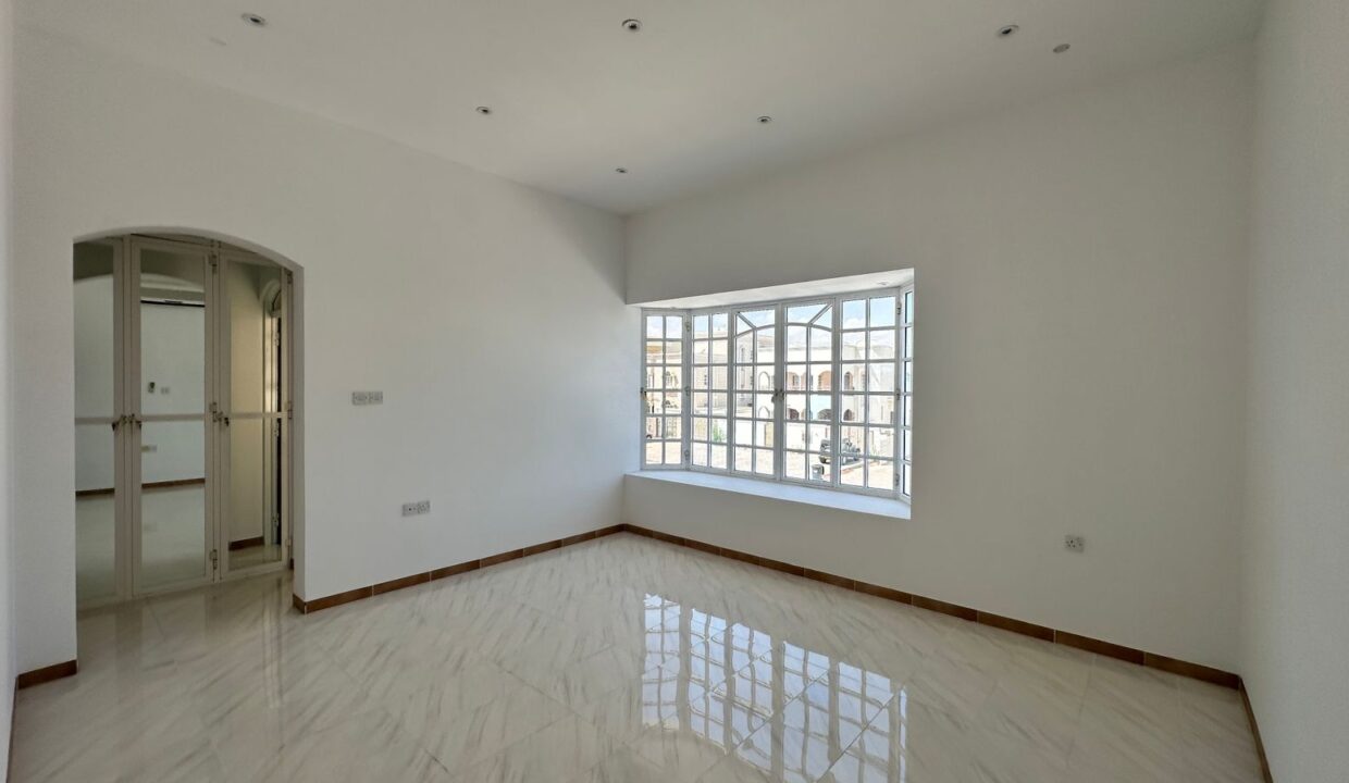 WhatsApp Image 2025-09-14 at 16.06.23_c0e7fca0