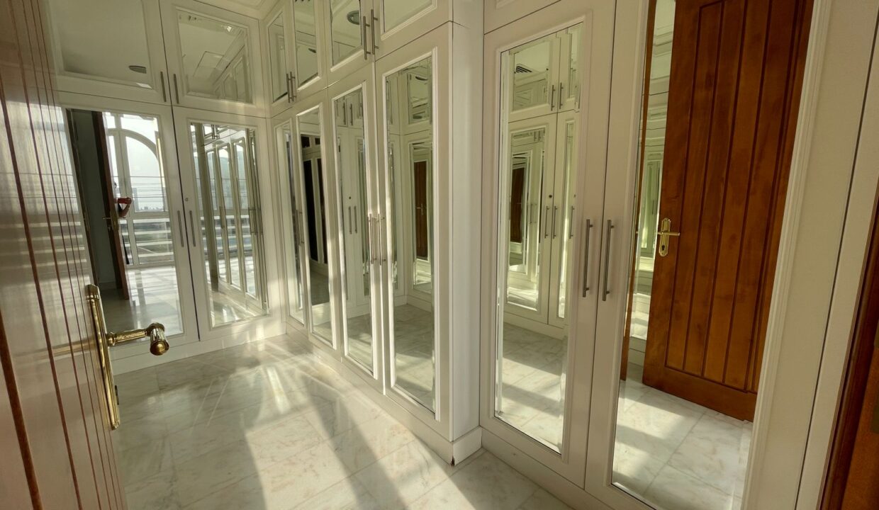 WhatsApp Image 2025-09-17 at 11.01.24_6dacf2dc