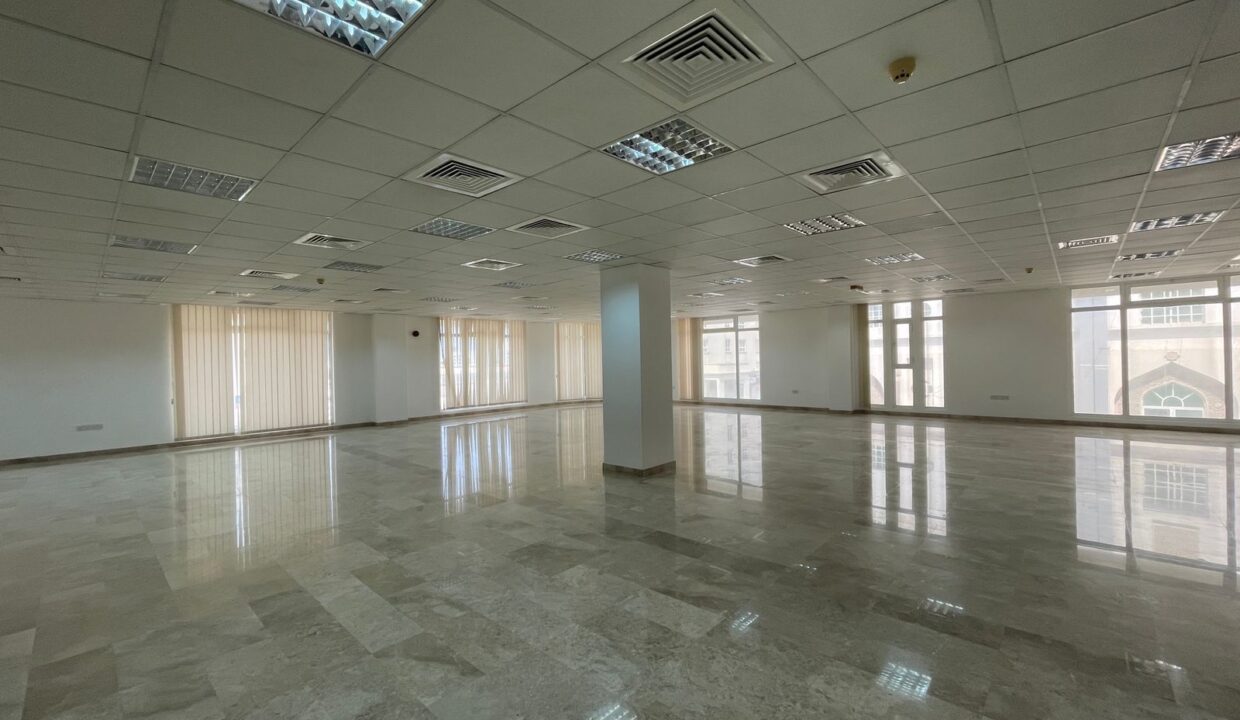 WhatsApp Image 2025-09-25 at 09.23.19_f40f1065