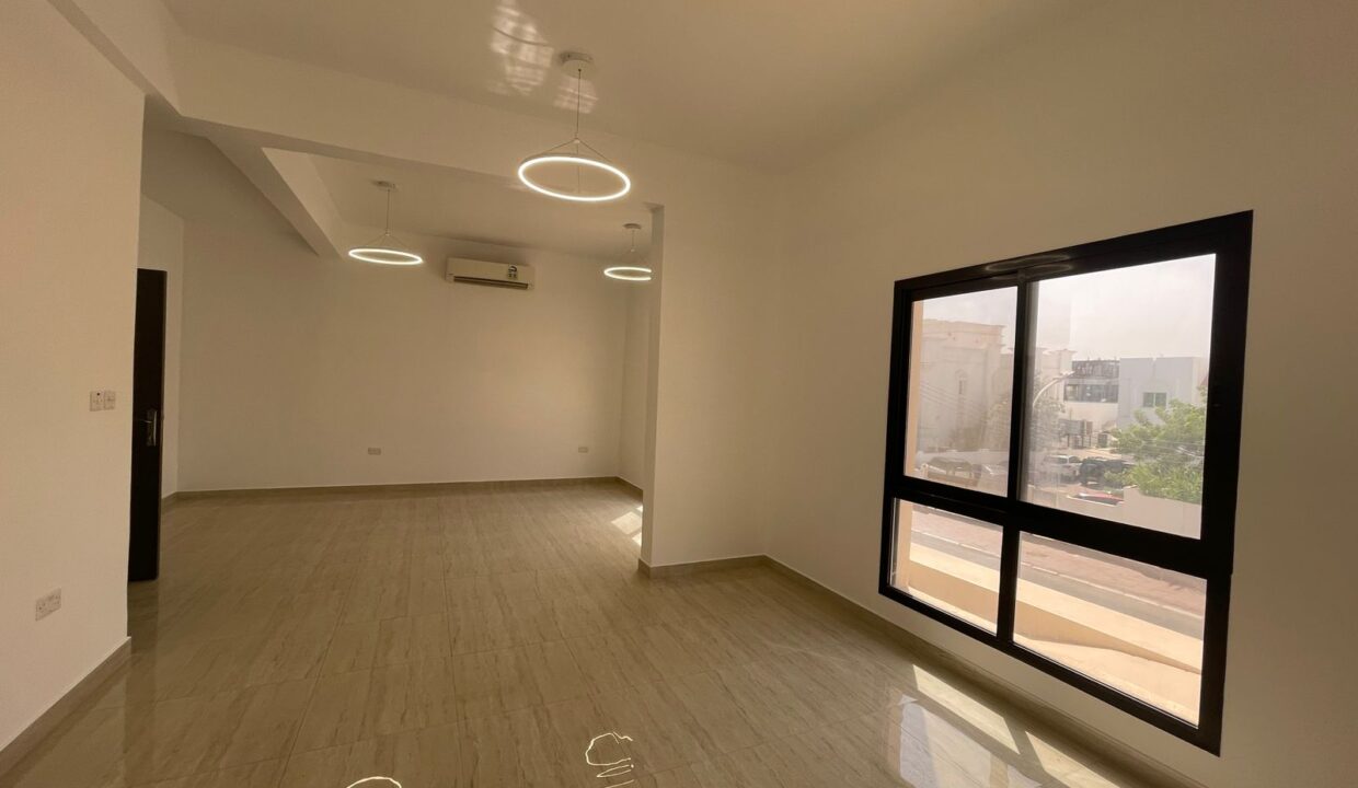 WhatsApp Image 2025-09-29 at 14.50.35_64309788