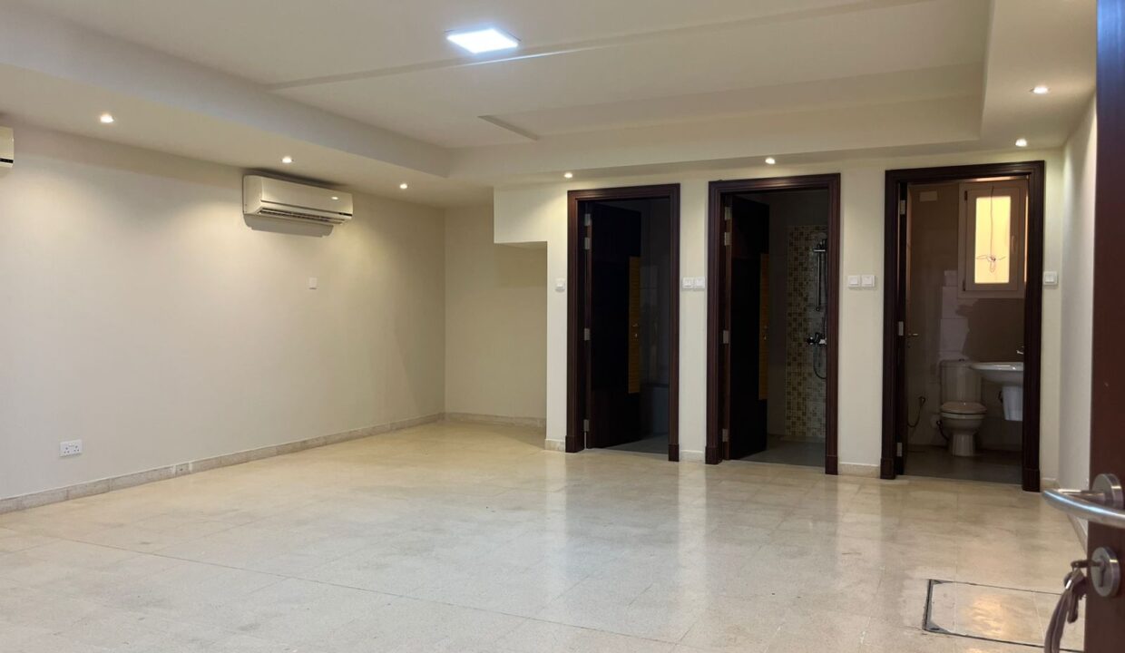 WhatsApp Image 2025-09-29 at 15.46.10_9262b46c