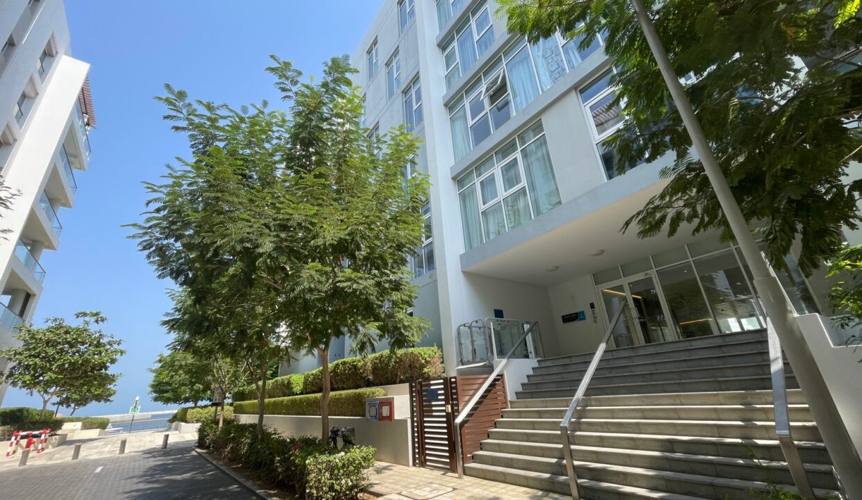 WhatsApp Image 2025-10-12 at 09.26.25_b932cbe4