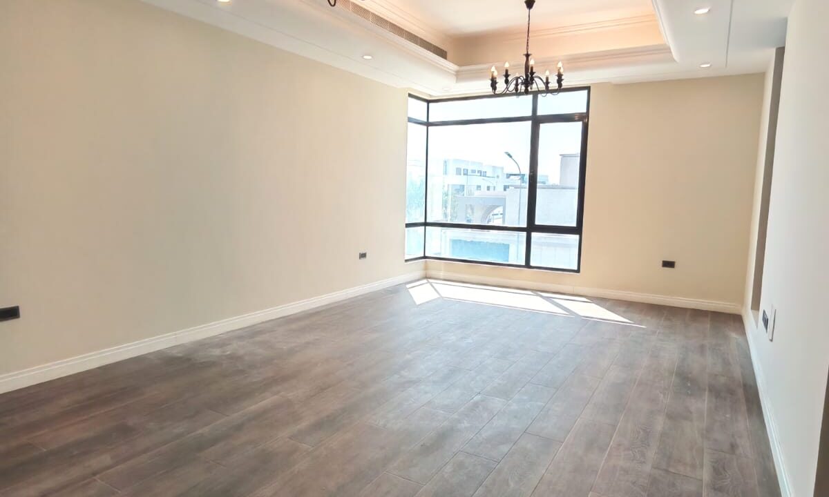 WhatsApp Image 2025-10-21 at 08.34.18_60e37917