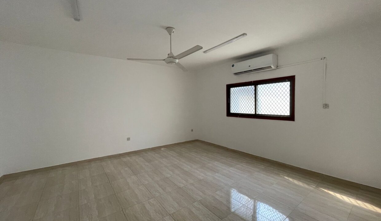 WhatsApp Image 2025-11-02 at 15.05.12_1a71a6e2