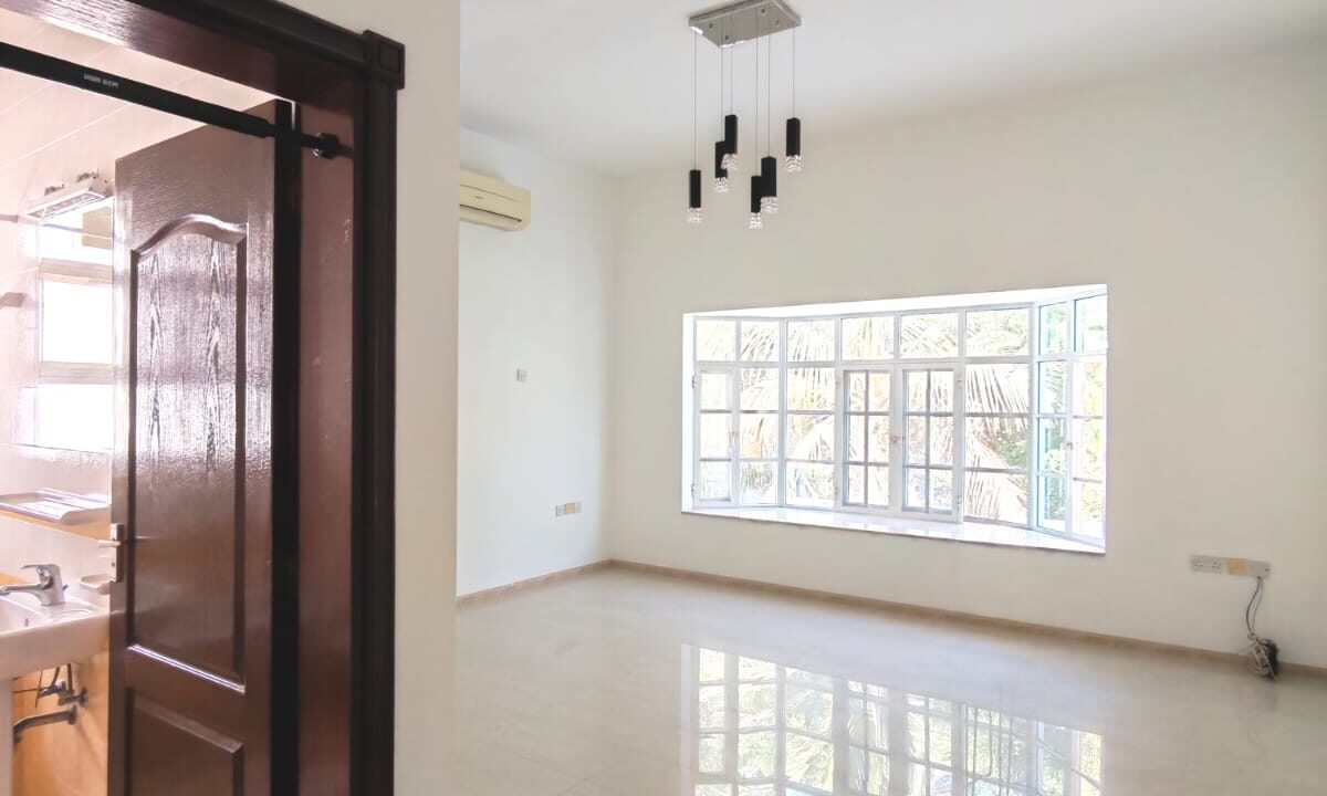 WhatsApp Image 2025-11-09 at 16.37.39_d1789be5