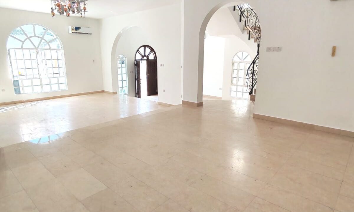 WhatsApp Image 2025-11-09 at 16.37.41_7c7a8440