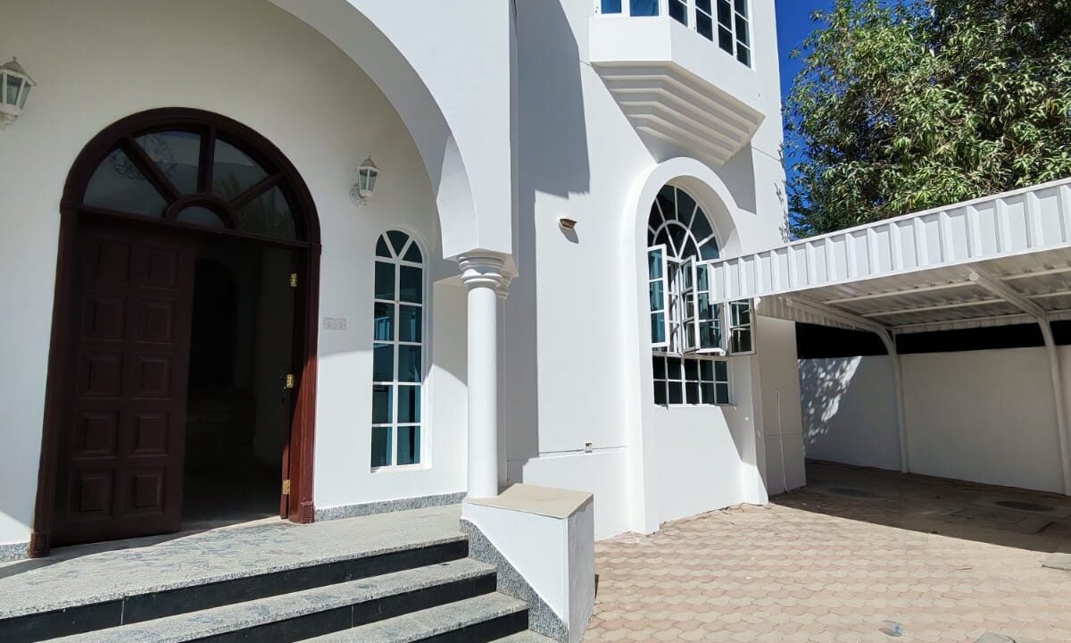 WhatsApp Image 2025-11-09 at 16.37.42_a95d2031