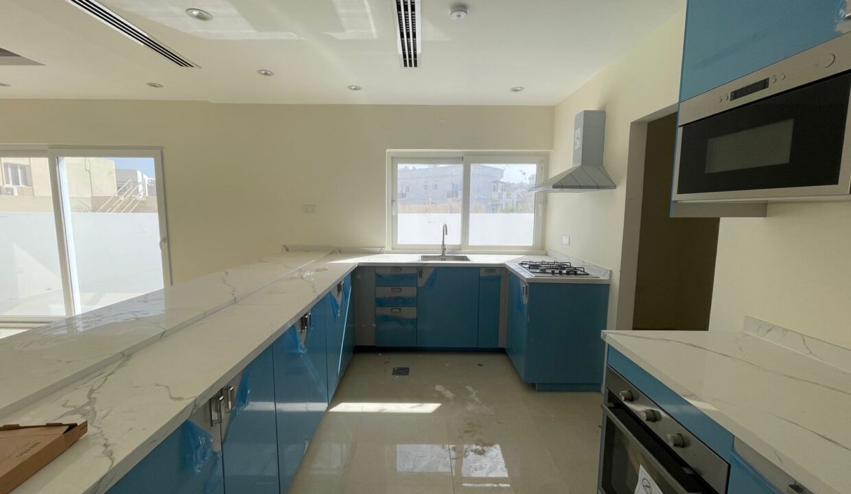 WhatsApp Image 2025-11-10 at 15.09.53_b67a8215