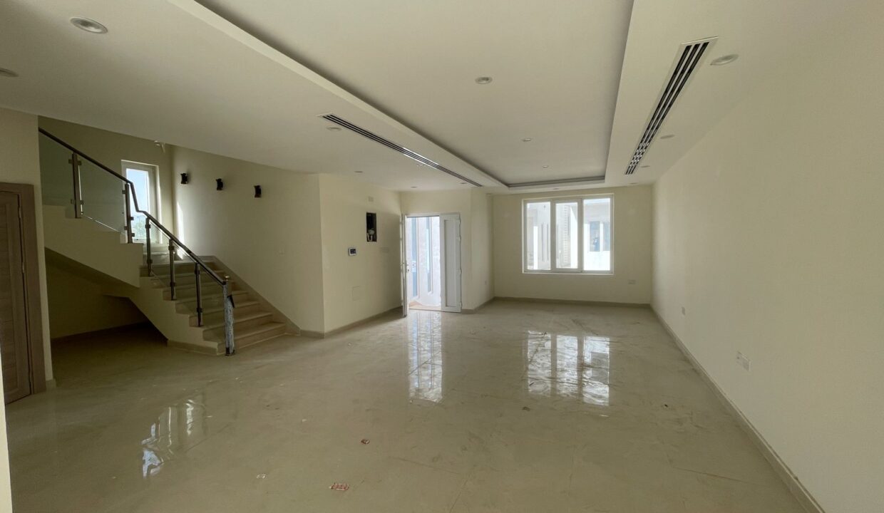 WhatsApp Image 2025-11-10 at 15.09.54_6d75fbde