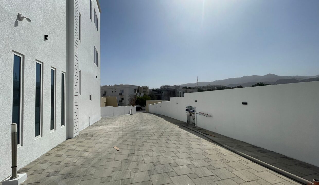 WhatsApp Image 2025-11-10 at 15.09.56_eb1d20ea