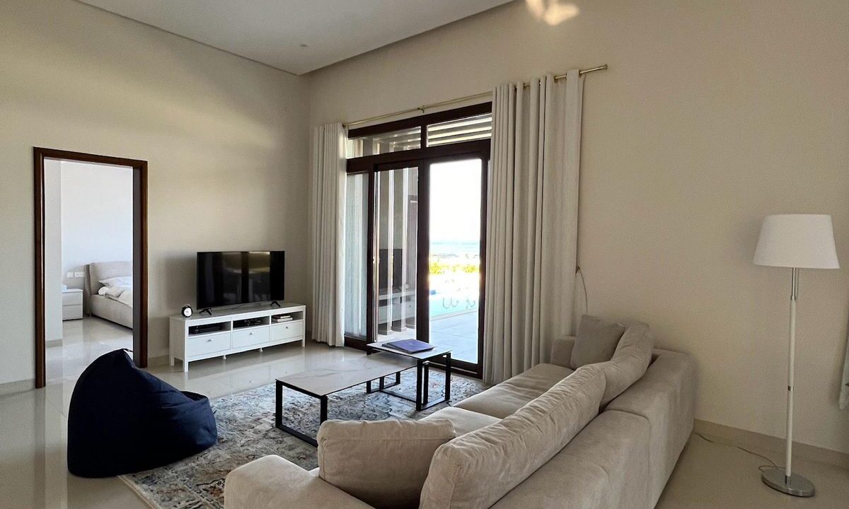 WhatsApp Image 2025-11-16 at 15.44.08_92c39511