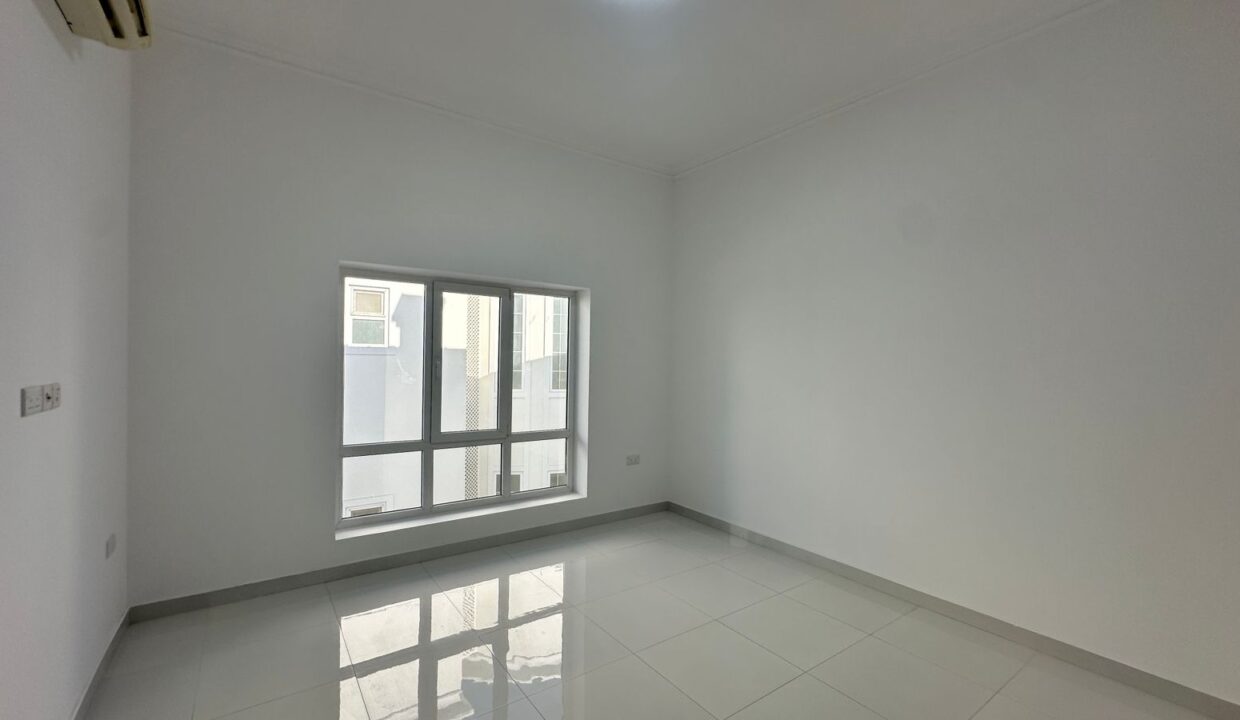 WhatsApp Image 2025-11-18 at 09.09.51_f1802169