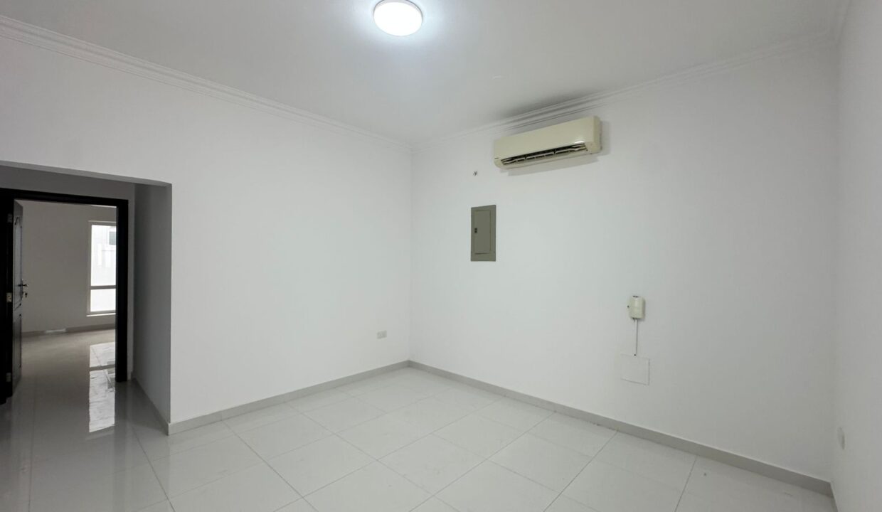 WhatsApp Image 2025-11-18 at 09.09.53_2265cded