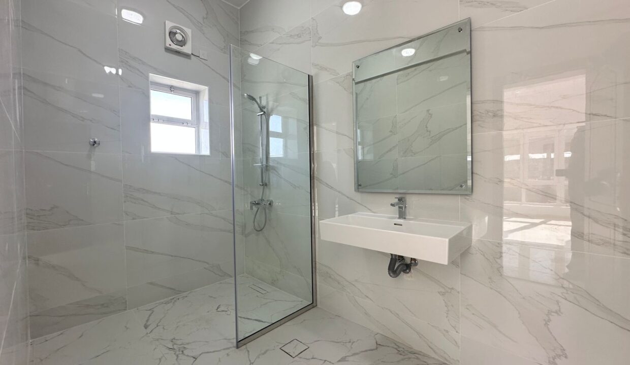 WhatsApp Image 2025-11-18 at 09.09.53_cd80ac89