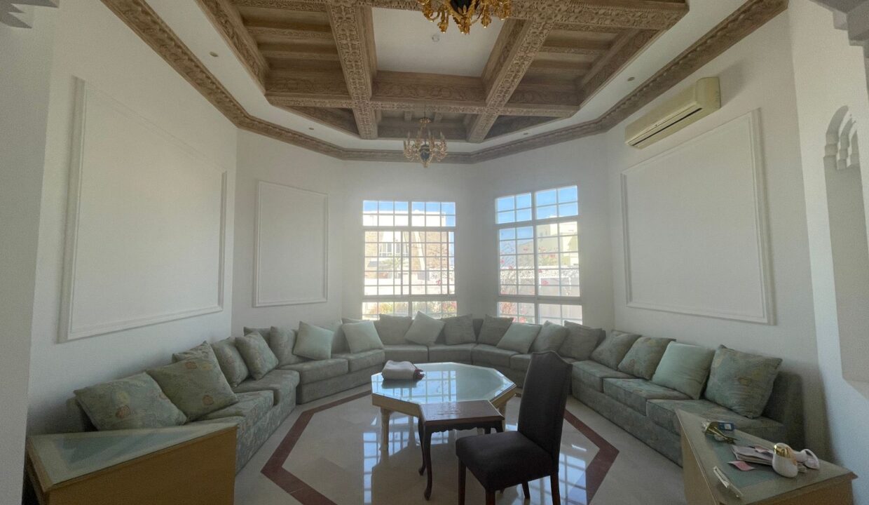 WhatsApp Image 2025-11-24 at 13.45.56_aba3f86e