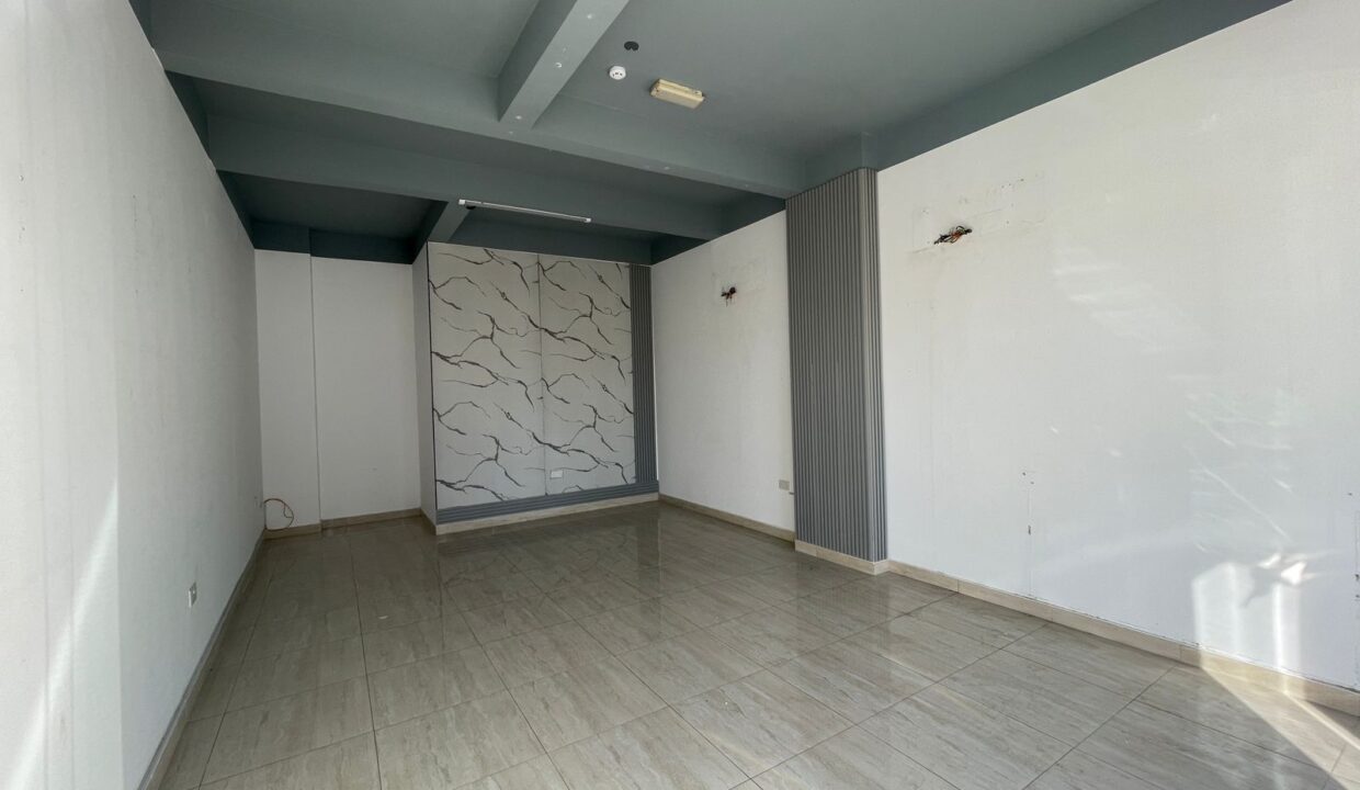 WhatsApp Image 2025-12-02 at 10.16.04_7650b58d