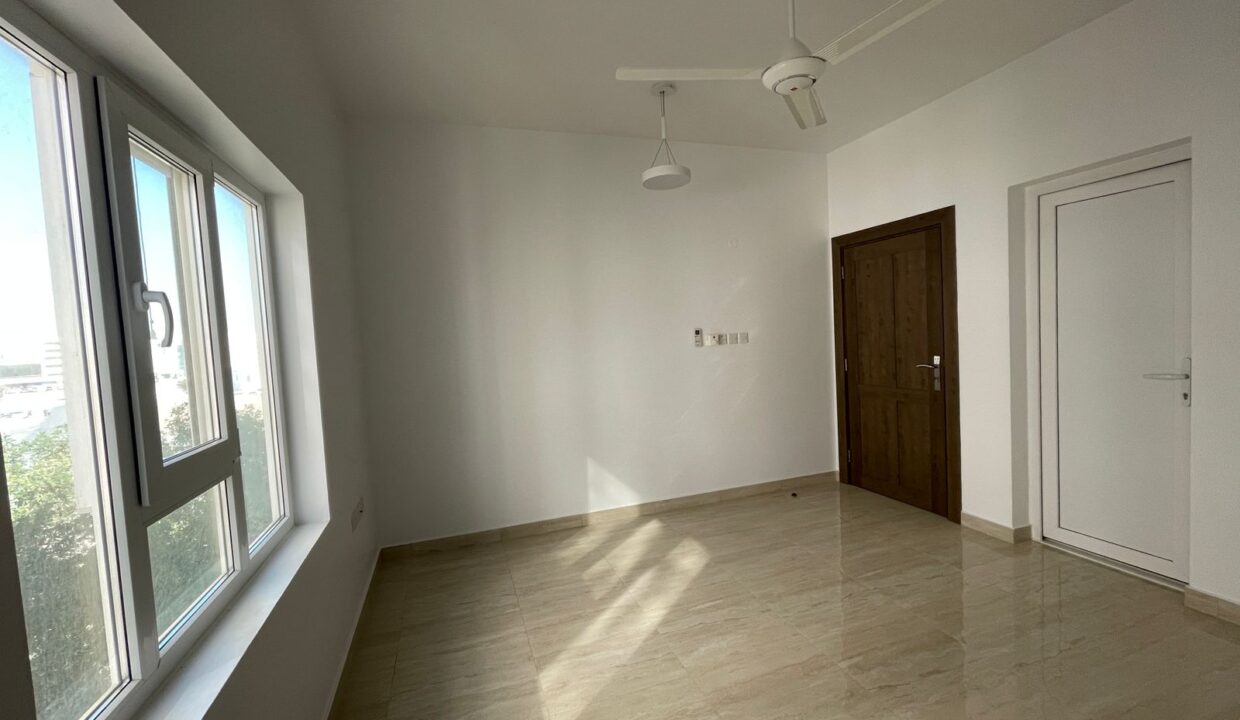 WhatsApp Image 2025-12-02 at 10.18.10_d9b96398