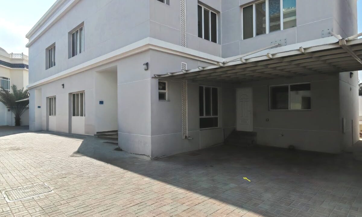 WhatsApp Image 2025-12-07 at 12.33.54_23d1585f