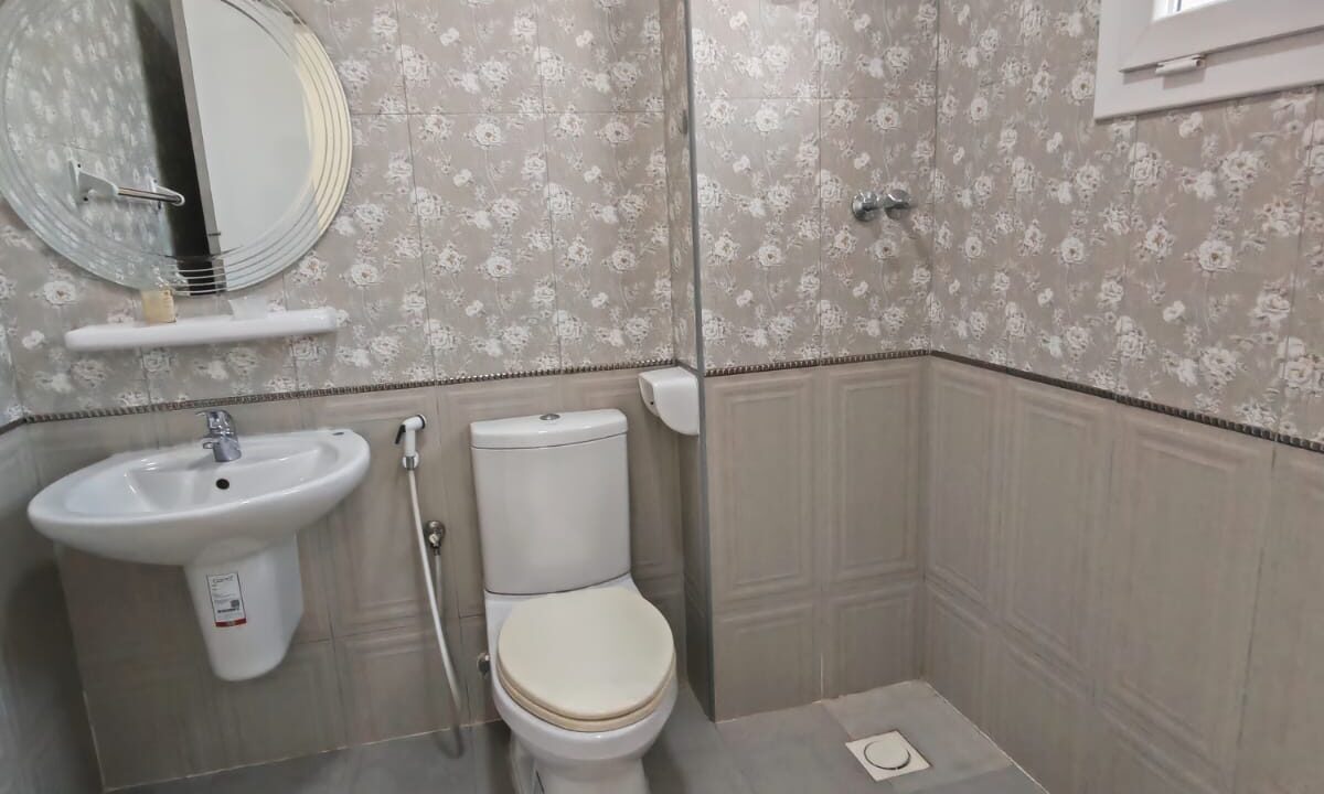 WhatsApp Image 2025-12-07 at 12.33.58_6414272d