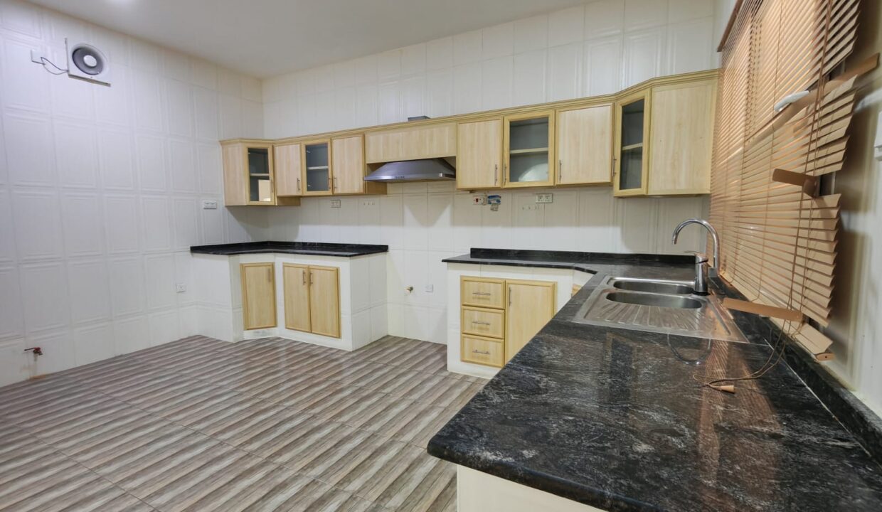 WhatsApp Image 2025-12-07 at 12.33.58_f1762b14