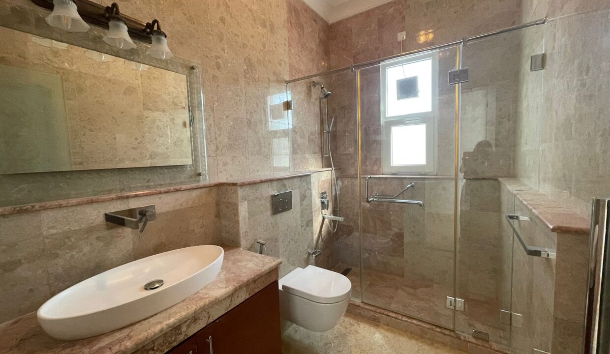 WhatsApp Image 2025-12-09 at 09.38.08_166ae0bb