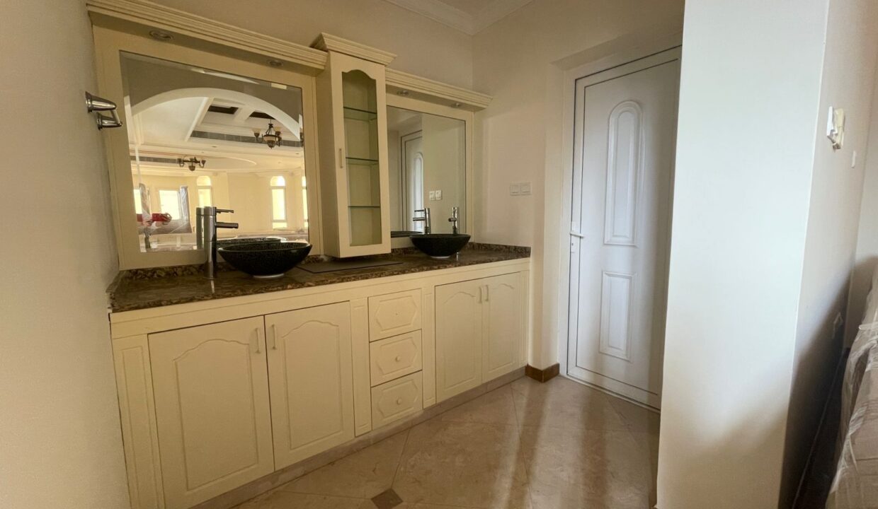 WhatsApp Image 2025-12-18 at 11.28.44 AM (1)