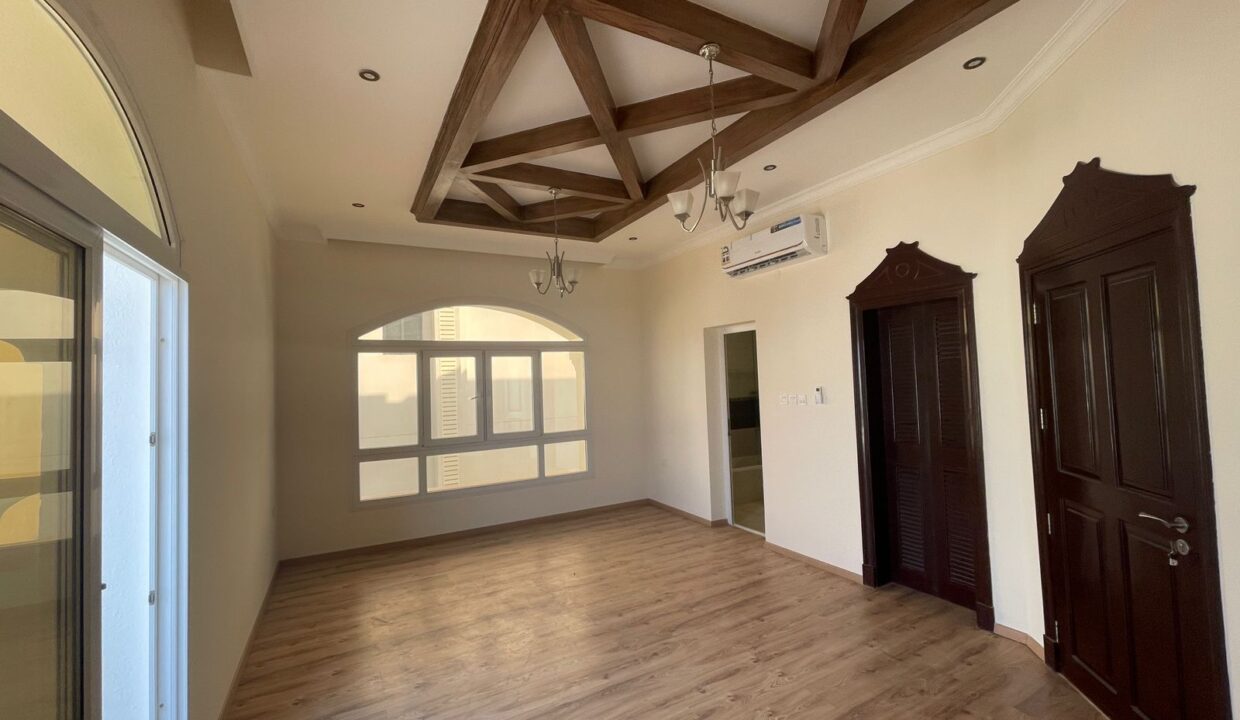 WhatsApp Image 2025-12-18 at 11.28.46 AM (1)