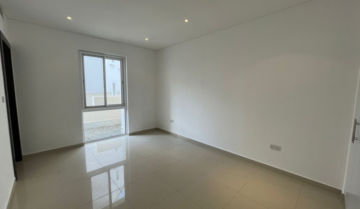 WhatsApp Image 2025-12-22 at 12.33.54 PM