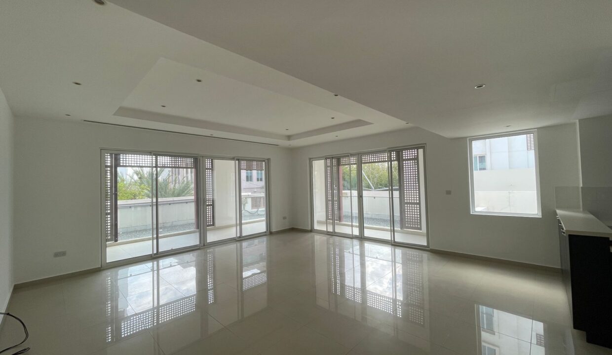 WhatsApp Image 2025-12-22 at 12.33.56 PM (1)