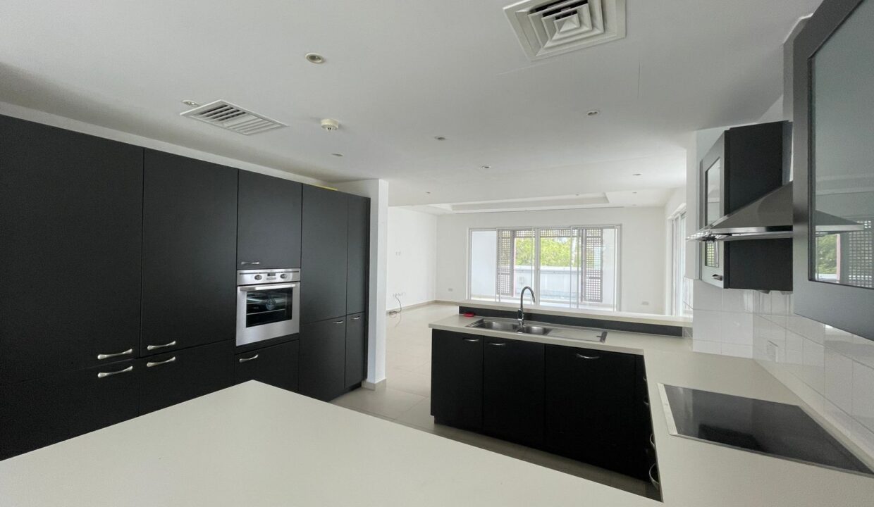 WhatsApp Image 2025-12-22 at 12.33.57 PM (1)