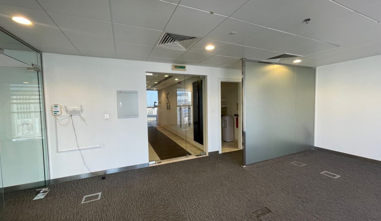 WhatsApp Image 2025-12-28 at 4.56.40 PM (1)