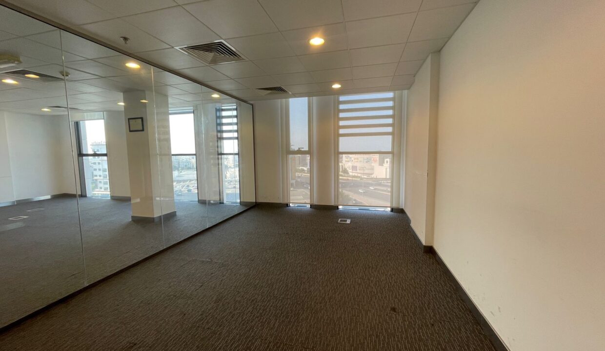 WhatsApp Image 2025-12-28 at 4.56.41 PM (1)