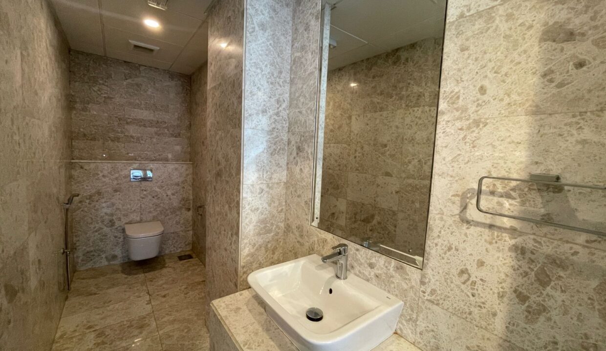 WhatsApp Image 2025-12-28 at 4.56.42 PM (1)