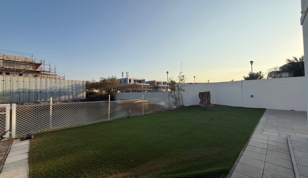 WhatsApp Image 2026-01-11 at 1.08.16 PM (1)