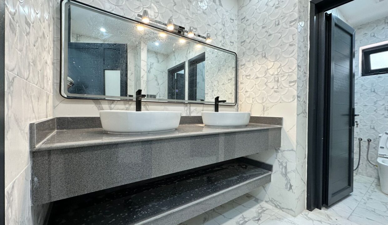 WhatsApp Image 2026-01-11 at 4.43.09 PM (1)