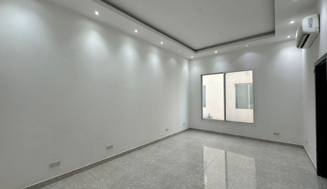 WhatsApp Image 2026-01-17 at 12.19.09 PM (2)