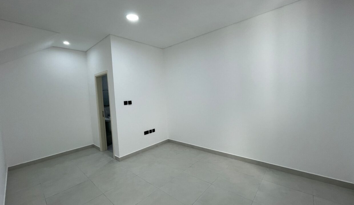 WhatsApp Image 2026-02-10 at 1.10.57 PM (1)